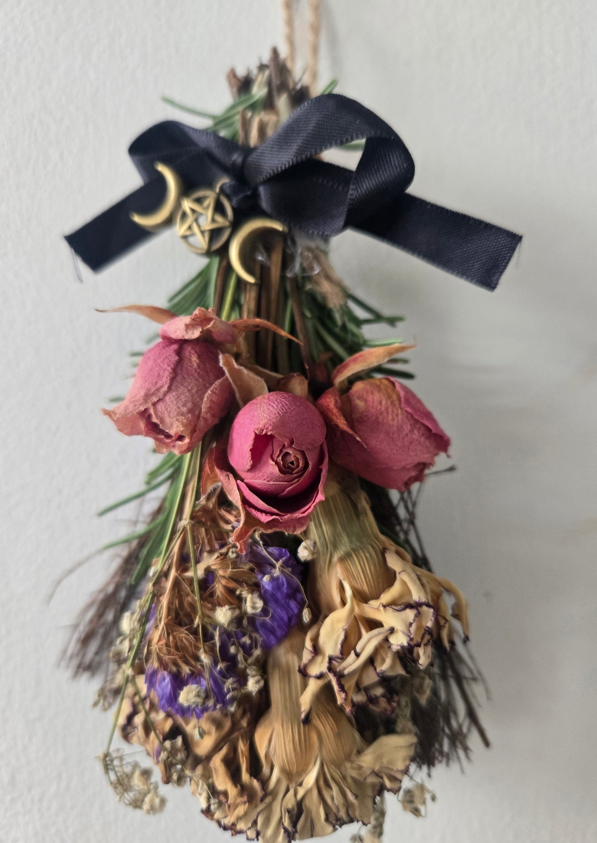 Mini Cinnamon Besoms/ Witches Brooms