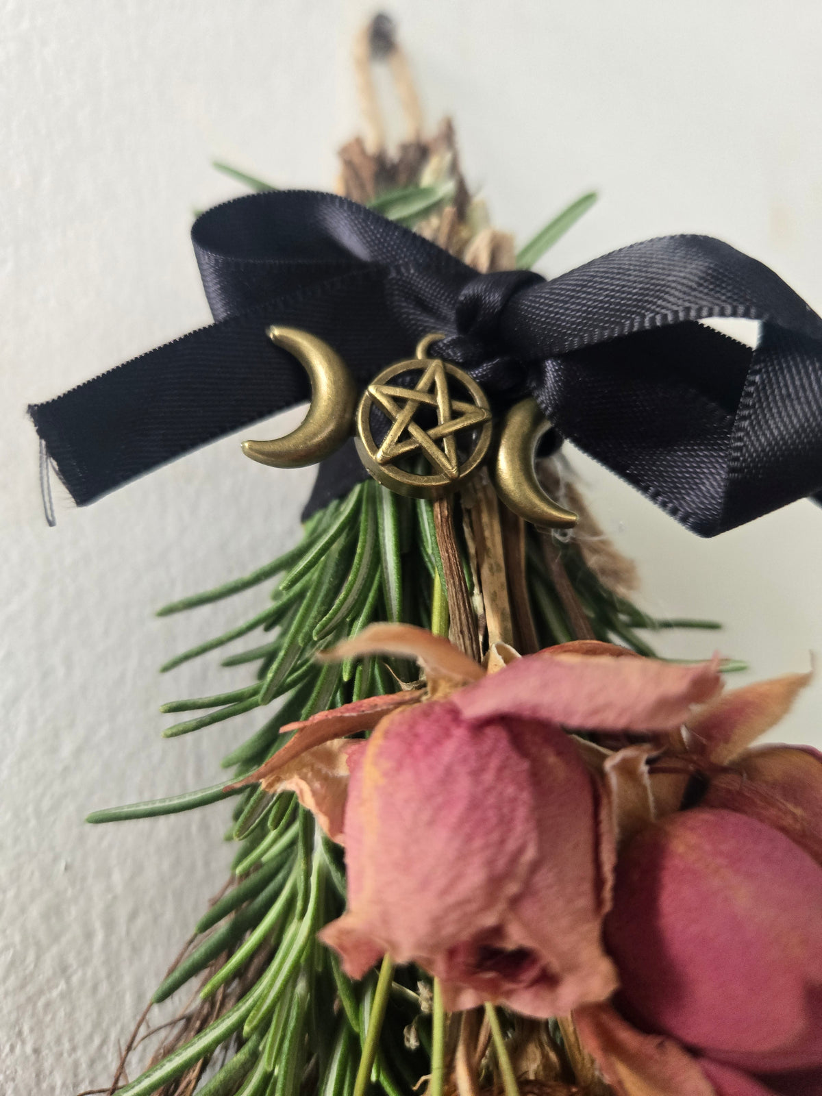 Mini Cinnamon Besoms/ Witches Brooms